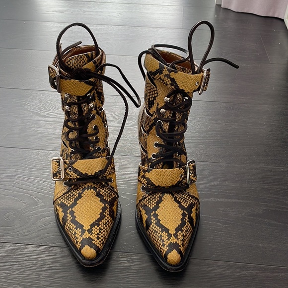 Beautiful Chloe Rylee ankle boots. Soft leather Size 38 - Picture 2 of 5